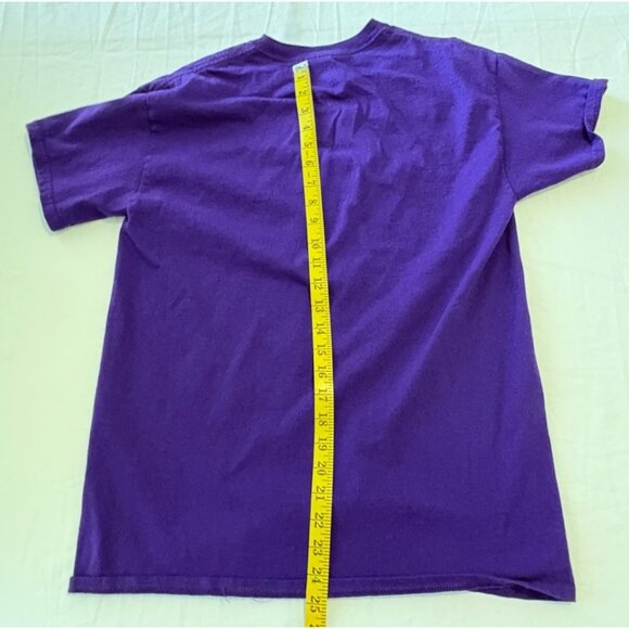 Like A Fine Wine I Only Get Better With Time Purple T Shirt Size M Funny Gift - Picture 5 of 7